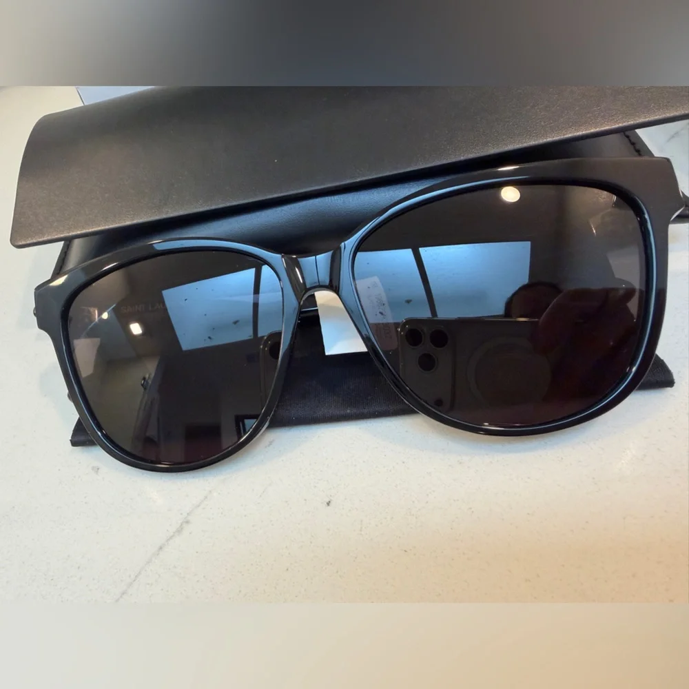 Brand New!Saint Laurent YSL 58mm Sunglasses in Black/Black with Gold Hardware